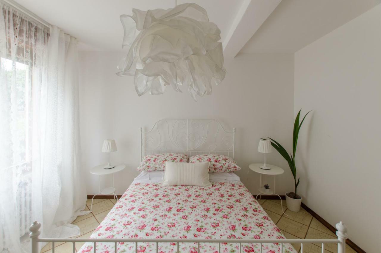 Casa Marisa Sirmione Exterior foto